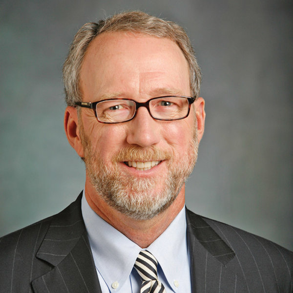 Warren's headshot