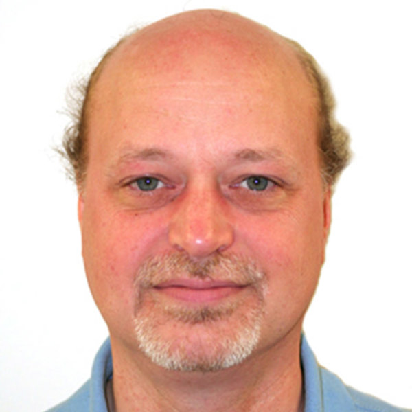 Chris's headshot